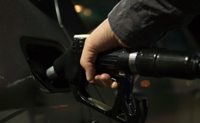 Rusija neće prodavati naftu po ograničenim cijenama