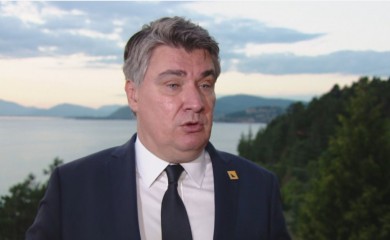 Milanović: Hrvatska je “luzer”, Evropa nas tretira kao 13. prase