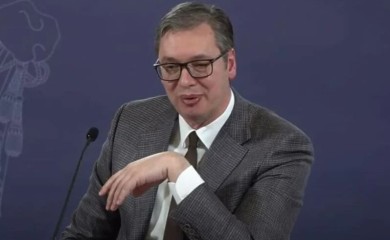 VUČIĆ: Našli smo veliko nalazište zlata, samo nas dvoje zna lokaciju