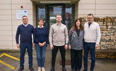 Dogovoreno iza leđa građana? Prvo hladni radijatori, pa papreno poskupljenje – Torbica uz Stanivukovića u Kistanju zapalio sumnje