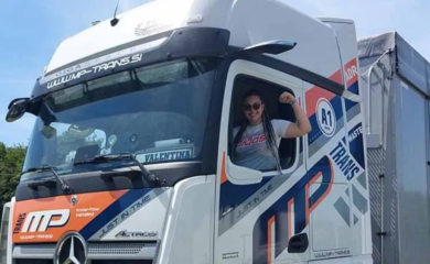 Valentina iz Banjaluke vozi šleper: Žene su odgovornije i pažljivije za volanom