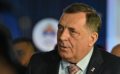DODIK: Uskoro zakon kojim će LGBT aktivistima zabraniti prilazak obrazovnim institucijama