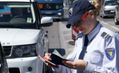 Stranac prilikom ulasku u BiH mora imati kod sebe 150 KM za svaki dan boravka