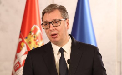 Vučić: Ćutim na mnoge gluposti iz Sarajeva, neka kažu šta hoće od Srbije i mene