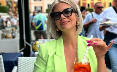 Ona je zvanično najobrazovanija pjevačica na srpskoj estradi