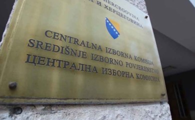 SVAKA OBJAVA MOŽE KOŠTATI Partije se suočavaju sa kaznama za preuranjenu kampanju