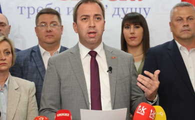 Selak: 35 miliona KM za sijalice je skandal, u pitanju je plansko pogodovanje i izdaja domaće privrede