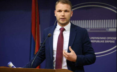 POLETIO PREVISOKO Stanivuković se hvali rejtingom, opozicija ga SPUŠTA NA ZEMLJU