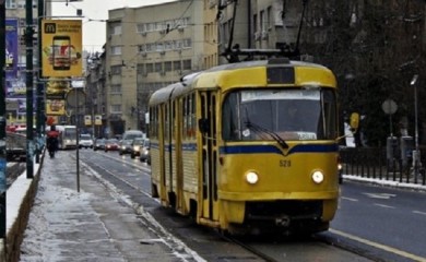 Napali vozače tramvaja - jedan izboden, dvojica pretučena