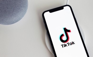 Još jedna zemlja zabranila upotrebu TikTok-a na službenim telefonima