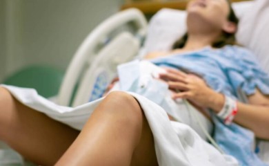 Pozitivne i negativne strane! Da li otac treba da prisustvuje porođaju?
