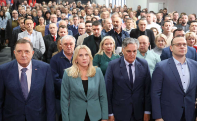 S čime „raspolaže“ SNSD: Ko će, osim Željke Cvijanović, biti Dodikov izbor za duel s opozicijom