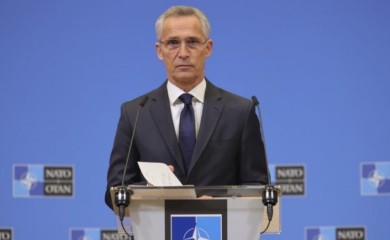 Stoltenberg: Ukrajincima treba dozvoliti upotrebu NATO oružja za mete unutar Rusije