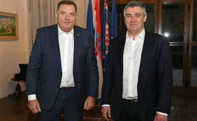 Dodik se sastao sa Milanovićem na Hvaru
