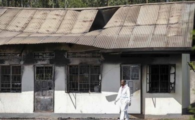 UGANDA: U požaru poginulo 11 ljudi