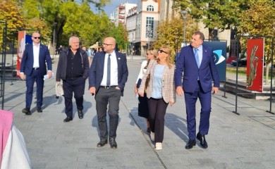 Dodik i Zaracin prošetali Banjalukom