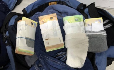 U čarapama švercovao 59.000 evra