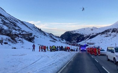 Drama u Austriji: Najmanje 10 ljudi zatrpano u snježnoj lavini