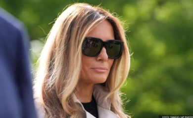 Melanija ušla u “inkognito” modni režim: U Rimu je ipak skrenula pažnju na sebe, izgled govori više od riječi