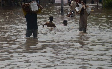 PAKISTAN: Broj mrtvih u poplavama povećan na 1.638 osoba