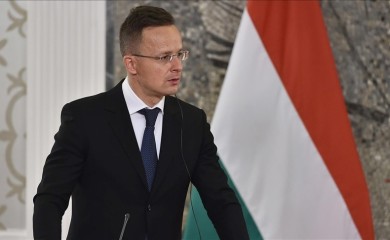 Sijarto neće podržati sankcije Rusiji koje ugrožavaju Mađarsku