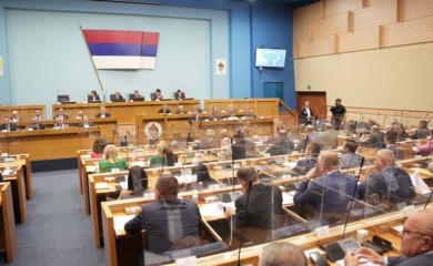 Usvojen budžet za 2022. godinu, stanovništvu usmjereno 477 miliona KM