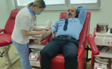 Policajac iz Srpca darovao krv čak 52 puta