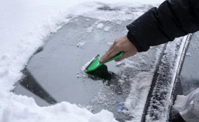 Zbog čega ne trebate grijati automobil prije sjedanja u njega