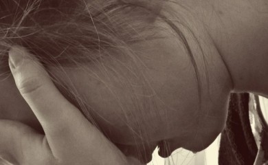 Beba se u bolnici ugušila ispod majke koja je zaspala iscrpljena nakon poroda