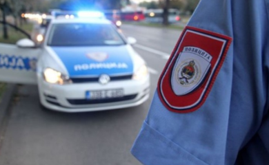 Teška saobraćajka kod Pelagićeva: Vozač poginuo u sudaru sa kamionom
