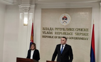 Minić: priča o vraćanju spomenika Ferdinandu početak predizborne kampanje