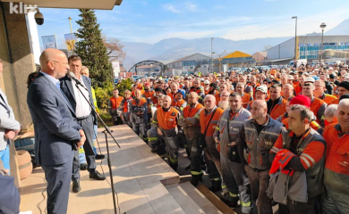 Prijeti gašenje proizvodnje čelika: Protest radnika Nove željezare