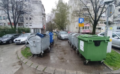 “Čistoća” i “Dep-ot” poslušali odbornike: Kontejneri u centru grada jutros bez smeća