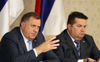 Sud BiH naredio raspisivanje međunarodne potjernice za Dodikom i Stevandićem