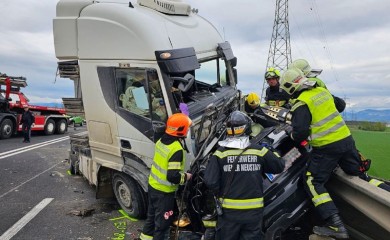 Otvorila kartu s arhanđelom Arijelom prije nesreće: Gatara i njena kćerka poginule u sudaru