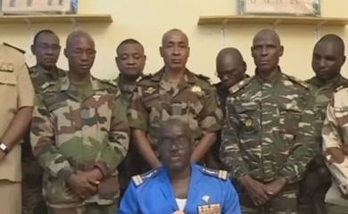 Vojska izvela državni udar u Nigeru (VIDEO)