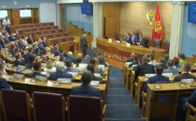 Konstituisana Skupština Crne Gore: Usvojen izveštaj DIK-a, ali nije izabran predsjednik parlamenta
