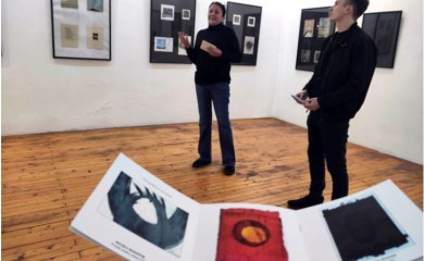 Otvoreno bijenale radova na papiru u Novom Gradu