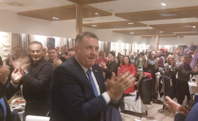 Dodik na Palama proslavlja pobjedu