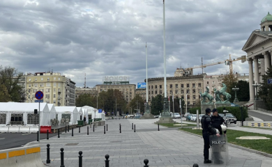 Vučić najavio kraj „Ćacilenda“: Sutra uklanjanje šatora ispred Skupštine