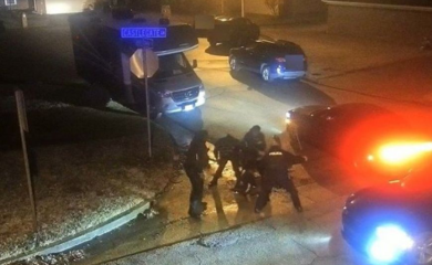 Zaustavljen zbog nesavjesne vožnje: Policajci na smrt pretukli mladića