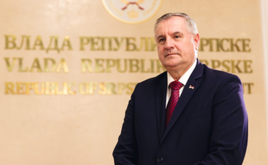 VIŠKOVIĆ: Šmit prvo da razmisli o svom legitimitetu, pa onda o postupcima u BiH