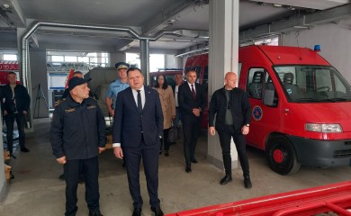 Budimir: cilj profesionalizacija vatrogastva