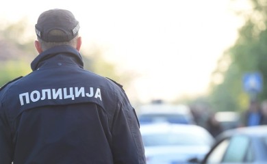 Policija istražuje slučaj spiska đaka sa natpisom "mete"