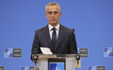 Zemlje članice NATO-a se složile da Stoltenberg ostane generalni sekretar još godinu dana