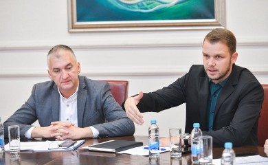 Čudić tvrdi da je Stanivuković verbalno napao Šukala