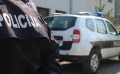 Zbog uzimanja mita: Policajci osuđeni na po dvije godine i šest mjeseci zatvora