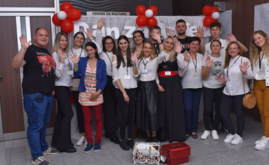 BIJELJINA: Održan humanitarni koncert, za liječenje Anđele Tanacković prikupljeno 6.600 KM