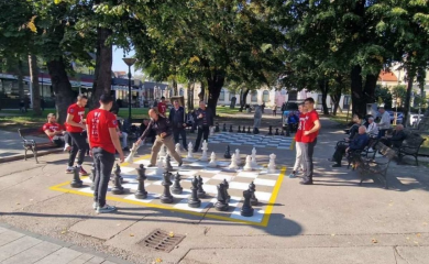 Rukometaši Borca ofarbali šahovsko polje u centru Banjaluke