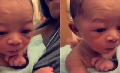 Nevjerovatan snimak: Tek rođena beba sama drži glavu VIDEO